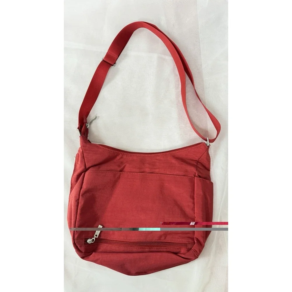 Baggallini Everywhere Bagg Black Nylon Crossbody Travel Bag with RFID Wristlet